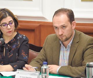 Abrir debate por cambio de género en niños, piden 