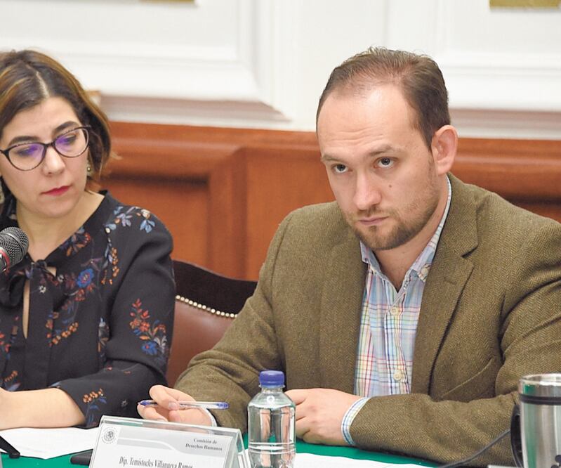 Temístocles Villanueva, el promovente de la iniciativa, dijo que los niños tienen derecho a la identidad y debe existir un proceso para apoyarlos. ESPECIAL