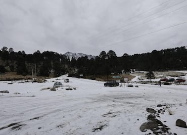 Cierran acceso al Nevado de Toluca; advierten riesgos por lluvias y bajas temperaturas
