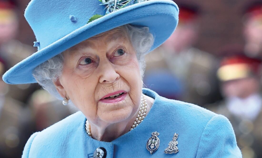 La reina Isabel II es una de las mencionadas en la investigación sobre paraísos fiscales por sus inversiones en las islas Caimán. (FACUNDO ARRIZABALAGA. EFE)