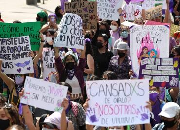 8M: Blindan monumentos y edificios públicos ante marcha de colectivas en Edomex