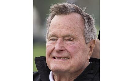 George H. W. Bush felicita a Donald Trump por su triunfo 
