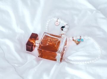 Los secretos más efectivos para que tu perfume dure todo el día