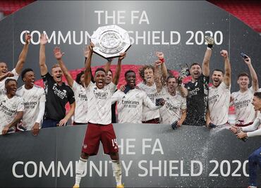 El Arsenal gana la Community Shield al vencer en penaltis al Liverpool