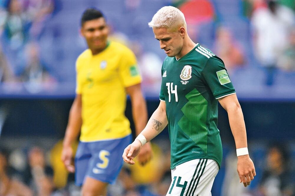 Javier Hernández responde a usuario en Twitter. Foto: AFP