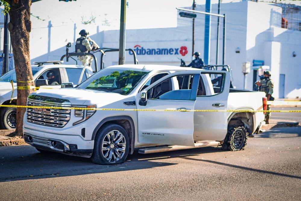 Swiss Re explicó que este tipo de situaciones en el país provoca que al tener un mayor número de autos afectados este factor se incorpora al modelo de precios hacia el futuro, que se reflejará en el costo final que pagará el usuario por un seguro. Foto: Especial