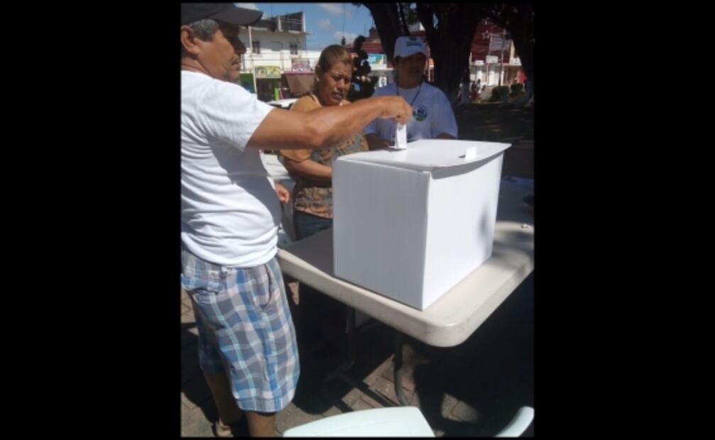 Realizan consulta ciudadana sobre el Tren Maya en Yucatán y Tabasco