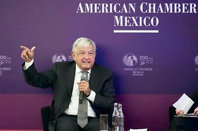 AMLO, con la misión de esquivar golpes