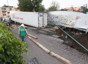 Delegación V. Carranza remitirá informe de socavón a Congreso de CDMX