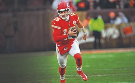 NFL: Pat Mahomes y Chiefs buscan terminar líderes de la Americana; van por triunfo contra Texans