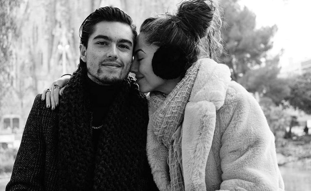 : Granada y Barcelona son algunos de los lugares que la actriz ha visitado con su hijo y su pareja.