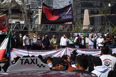 Taxistas amagan con mantener protesta contra apps de transporte "el tiempo que sea necesario" en CDMX