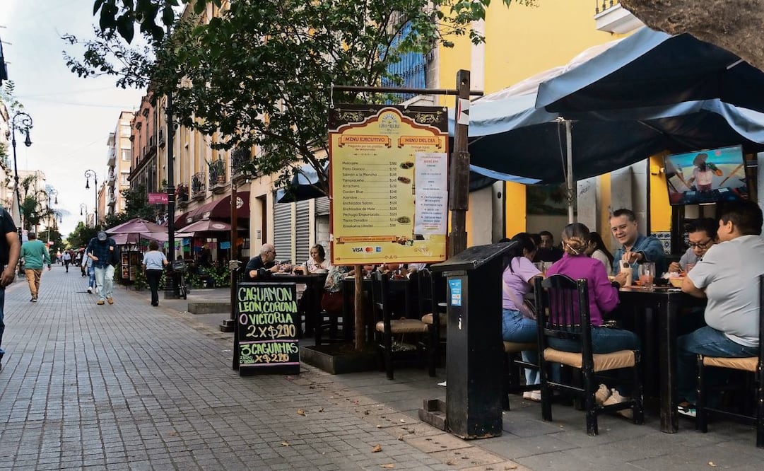 Negocios del Centro Histórico. Foto: Osmar Alvarado / EL UNIVERSAL