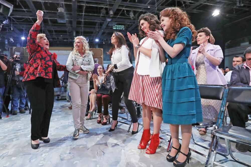 Pinal expresó que confía totalmente en los escritores y en la productora, Carla Estrada (ARIEL OJEDA. EL UNIVERSAL)