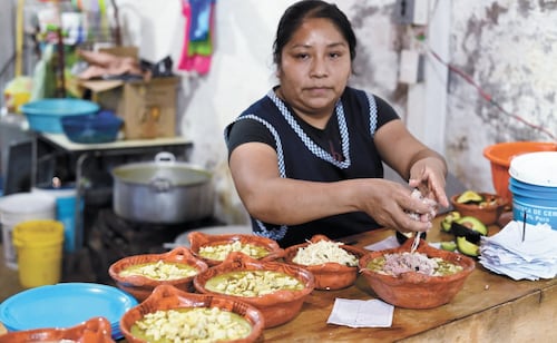 Pozole, el platillo con el que se celebra a México