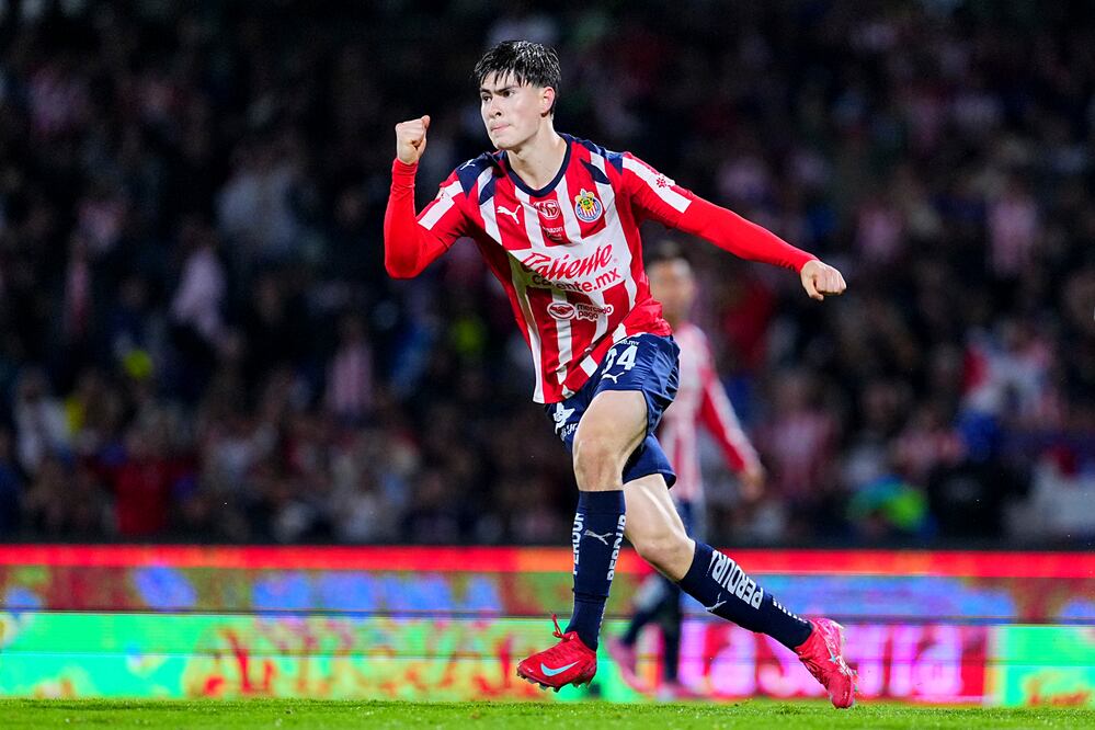 Armando González festeja el gol contra Pumas / Foto: Imago7