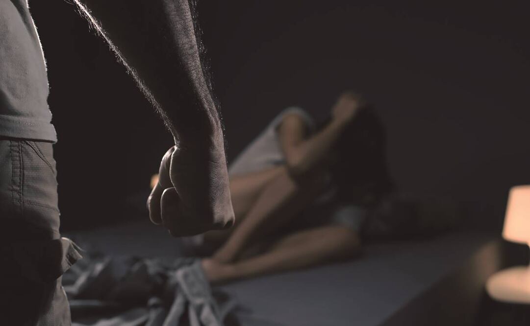 La violencia familiar alcanzó un máximo histórico en 2021, con un total de 253 mil 739 carpetas de investigación abiertas en todo el país. Foto: ISTOCKPHOTO.