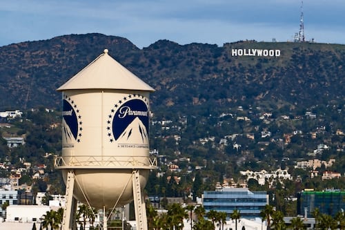 Justicia de EU retrasa fusión Paramount-Warner; prolonga bloqueo hasta el 17 de agosto