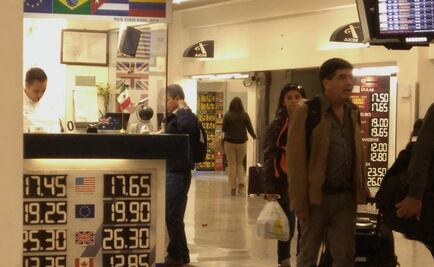 Dólar promedia en $17.55 en el aeropuerto de la Ciudad de México