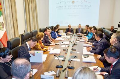 Alistan centenario de la Constitución