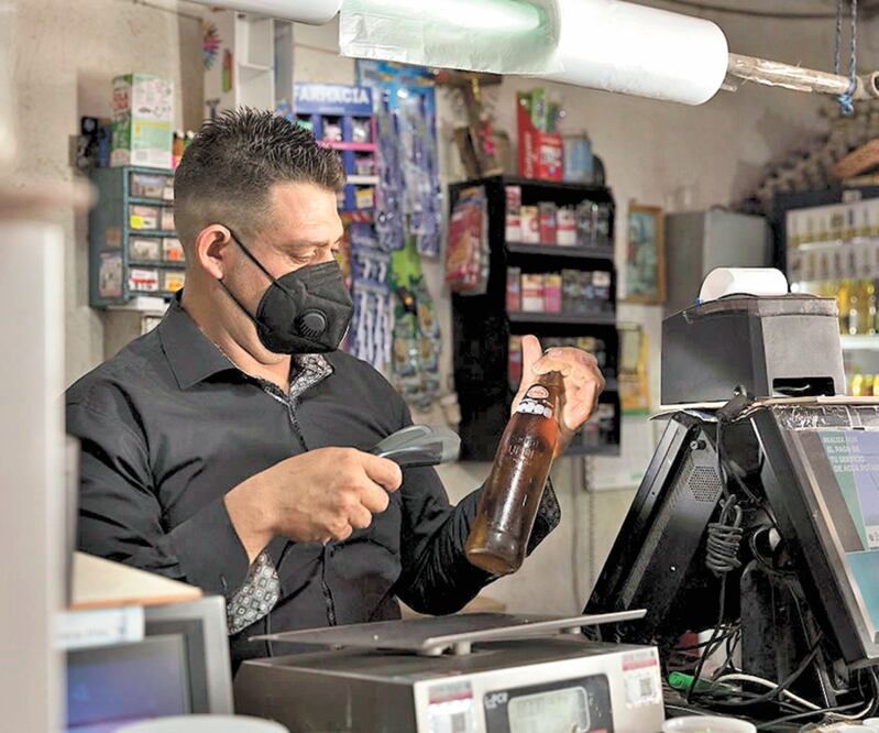 Debido a la contingencia sanitaria por el Covid-19, los sectores minoristas o comerciantes han sido parte de un gran reto: innovar con las ventas digitales para mantener a flote su negocio. Foto: ESPECIAL