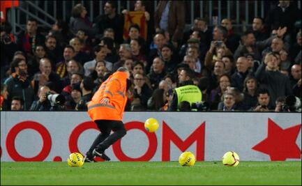Así fue la protesta de los Independentistas dentro del Camp Nou
