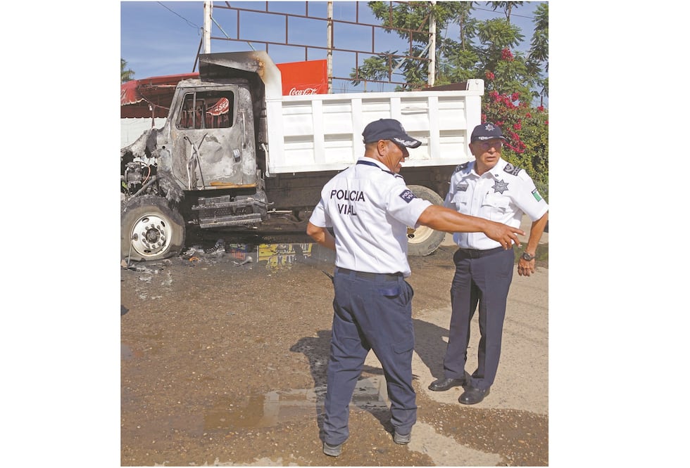 El sindicato mantiene gran presencia en Oaxaca, donde ha realizado protestas y bloqueos en los que ha quemado camiones de carga para ejercer presión. FOTOS: ARCHIVO EL UNIVERSAL