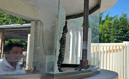 Apedrean oficinas de la CFE en Hunucmá, Yucatán; vecinos se quejan de constantes apagones