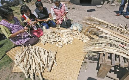 “No hemos vendido ni una ramita”, dice artesanos; piden ayuda