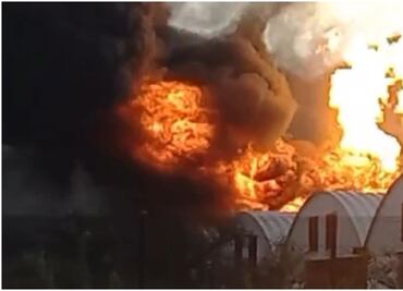 Explota poliducto de combustible dentro de bodega en Tepeji del Río, Hidalgo; bombero del Edomex fallece cuando acudía a brindar ayuda