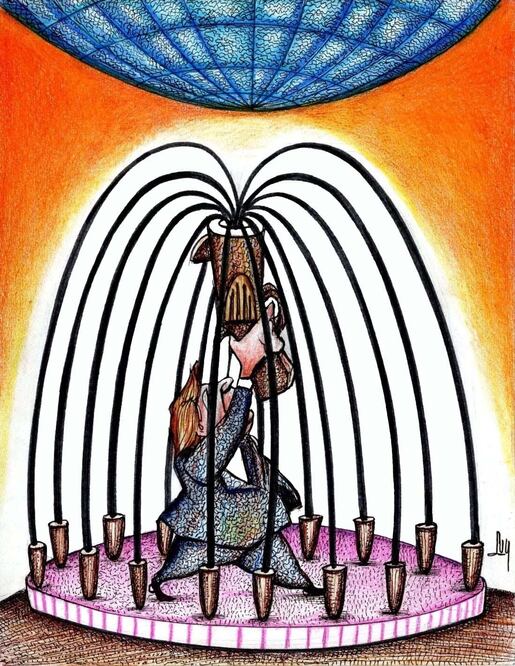 Cartón de LUY