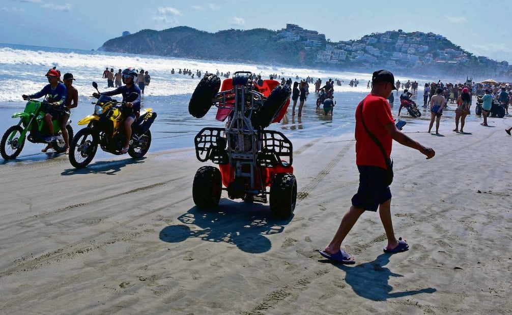 En 2025 llegaron al puerto unos 10 mil motociclistas durante el Acamoto; la mayoría no consumió en restaurantes ni se hospedó en hoteles. Foto: Archivo Cuartoscuro