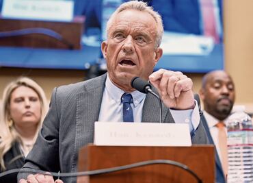 Kennedy Jr. pone "en peligro" a los estadounidenses, advierten exjefes de la agencia de salud; alertan que está desmantelando al organismo