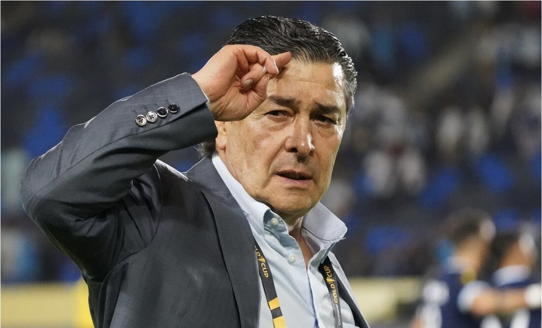 FOTO: Prensa de Guatemala elogia a Luis Fernando Tena