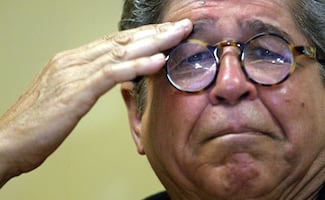 Bryce Echenique y su legado literario; de "Un mundo para Julius" a "Permiso para retirarme"