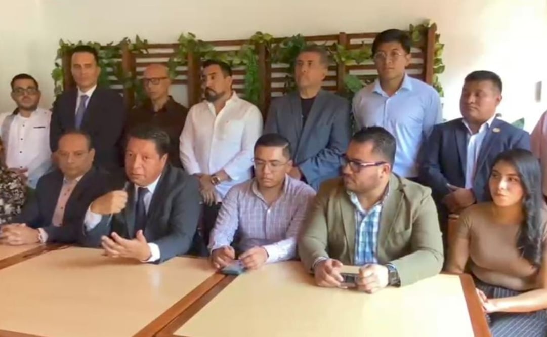Ante críticas de Ariadna Montiel, litigantes de Morelos respaldan a Gómez-Mont, abogado de Ernesto Ruffo; piden respeto a la abogacía.
Foto: Justino Miranda/ EL UNIVERSAL.