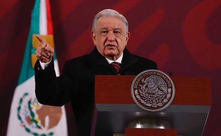 Caso Ayotzinapa: “Él se hace cargo ya de todo”, dice AMLO de Félix Arturo Medina tras renuncia de Encinas