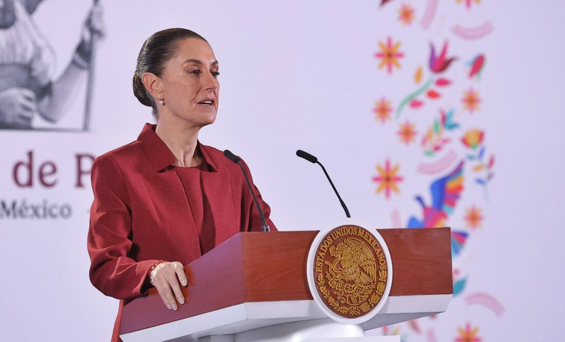 Sheinbaum Pardo resaltó que cambiar el esquema fiscal de Pemex ahorrará el pago de varios derechos. Foto: Gabriel Pano/EL UNIVERSAL