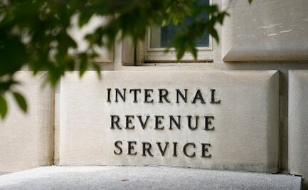 Acusan a excontratista de filtrar información sobre declaraciones de impuestos de Trump y personas ricas