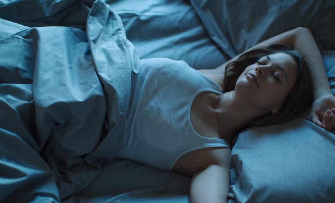 Seis mitos sobre cómo dormir mejor que en realidad pueden dañar tu salud
