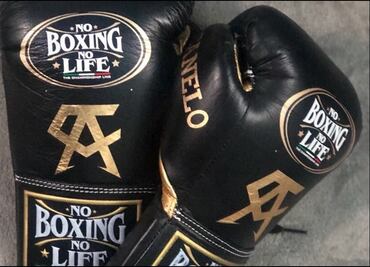 Echan para atrás guantes del 'Canelo' Álvarez