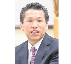 Atados de manos en el SAT