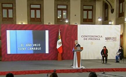 Al ritmo de "El Año Viejo" y "Por Amor", AMLO despide al 2022 en su mañanera