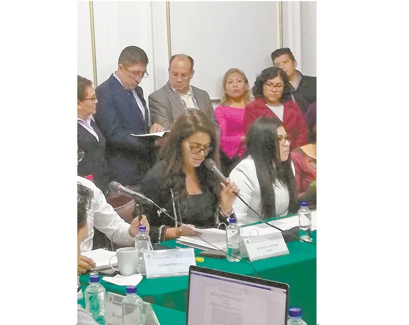 Pausa. La Comisión de Seguridad Ciudadana del Poder Legislativo decretó un nuevo receso, y hoy se reanudarán los trabajos. Foto/HÉCTOR CRUZ. EL UNIVERSAL