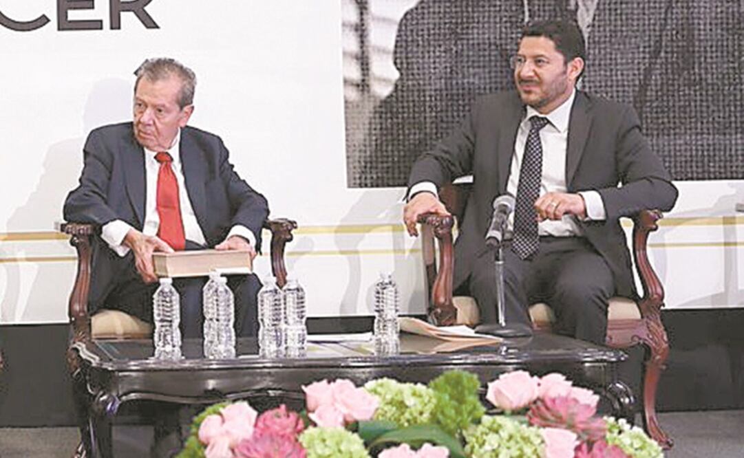 Asistencia. A la conmemoración acudieron los presidentes de las cámaras Alta, Martí Bátres, y Baja, Porfirio Muñoz Ledo, entre otros. TOMADA DE TWITTER