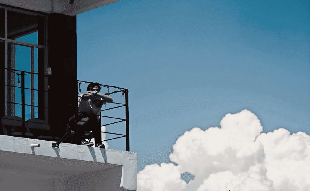 La cinta sigue a un joven que refugia sus penas en la fotografía. Foto: Pimienta Films