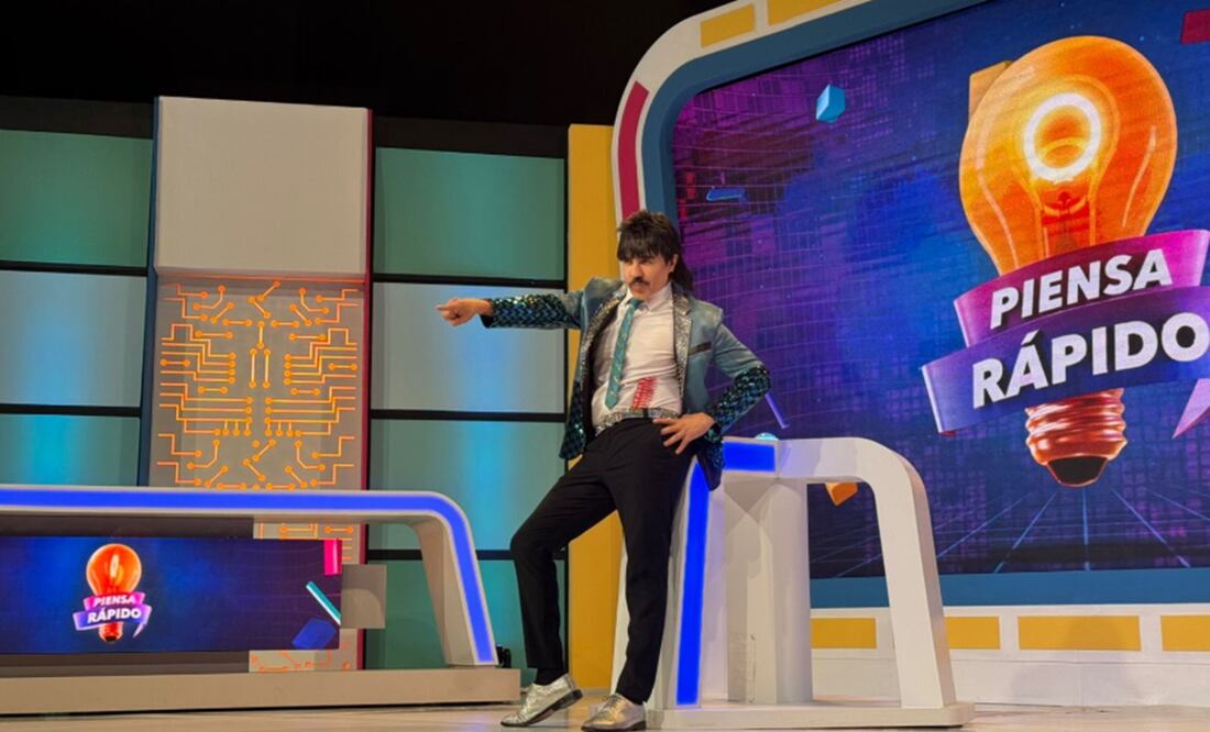 Adrián Uribe revive a su personaje "El Vítor".
Foto: César González/EL UNIVERSAL.