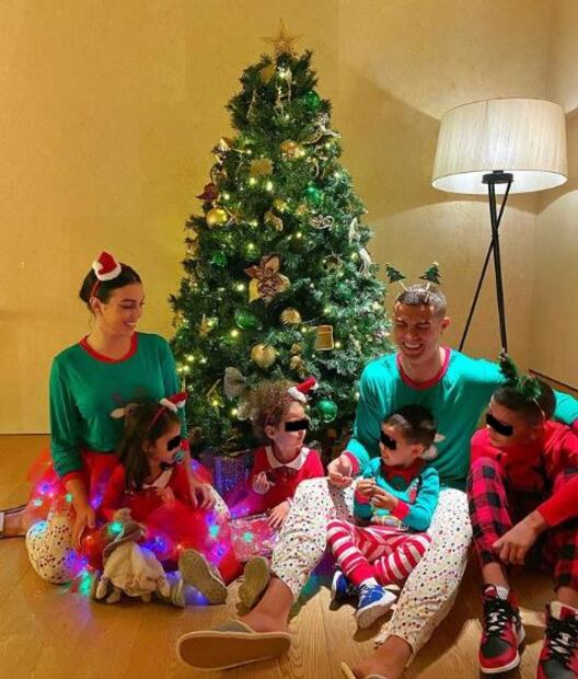 Las mejores y llamativas pijamas navideñas de los deportistas