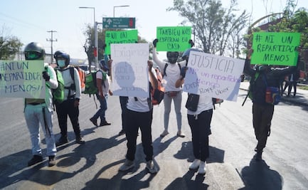 Fiscalía de Oaxaca indaga a policía vial que atropelló a repartidores de Didi; se manifiestan por justicia