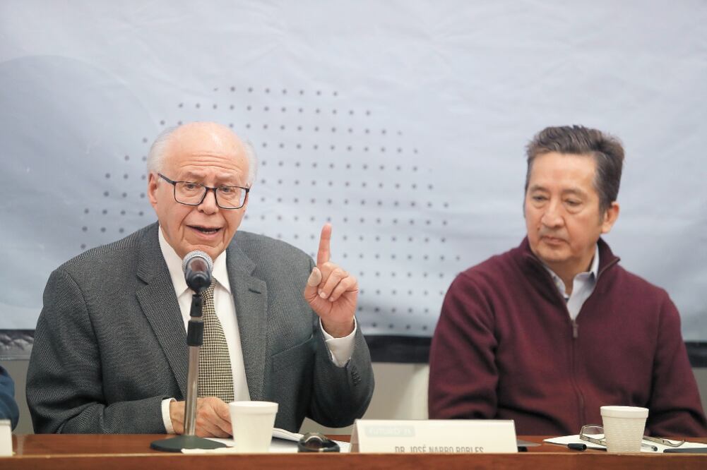 Reaparece. El expriista José Narro Robles participó ayer en el Conversatorio #Futuro 21: Problemas y retos en el sector Salud. Foto: IVAN STEPHENS. EL UNIVERSAL